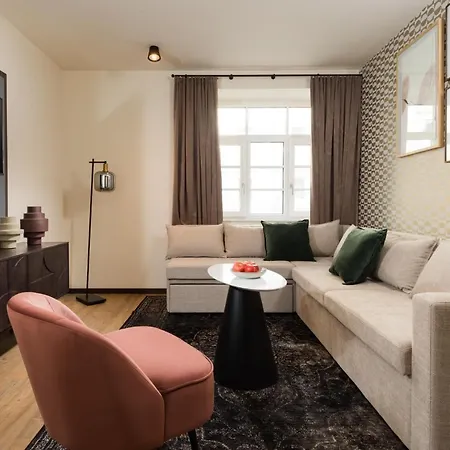 Master Mirabell Salzburg