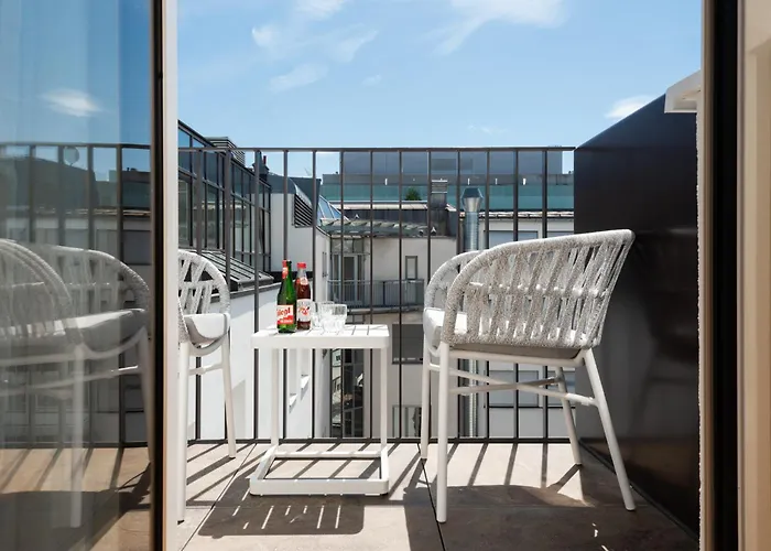 Master Mirabell Salzburg