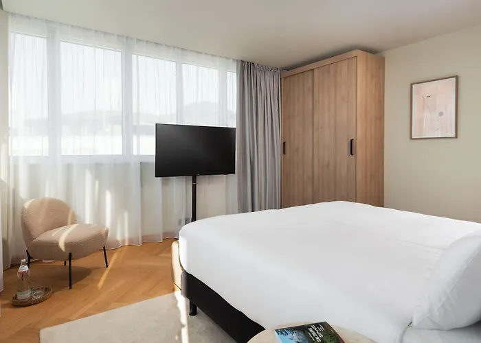 Master Mirabell Salzburg